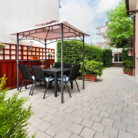 Apartment Olea Magica *