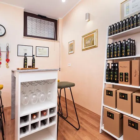 Olea Magica Apartment