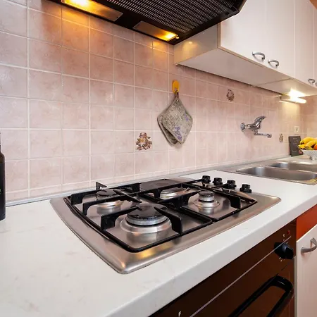 Apartment Olea Magica *