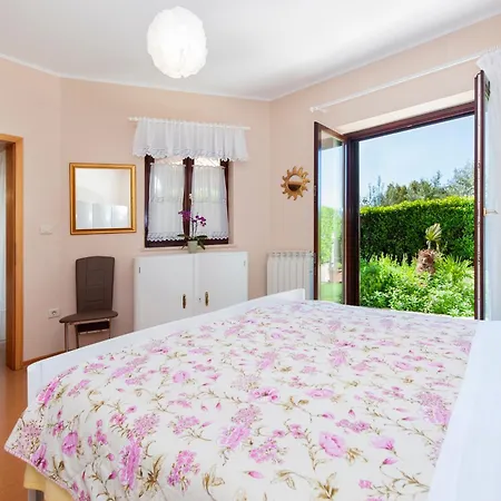 Apartment Olea Magica